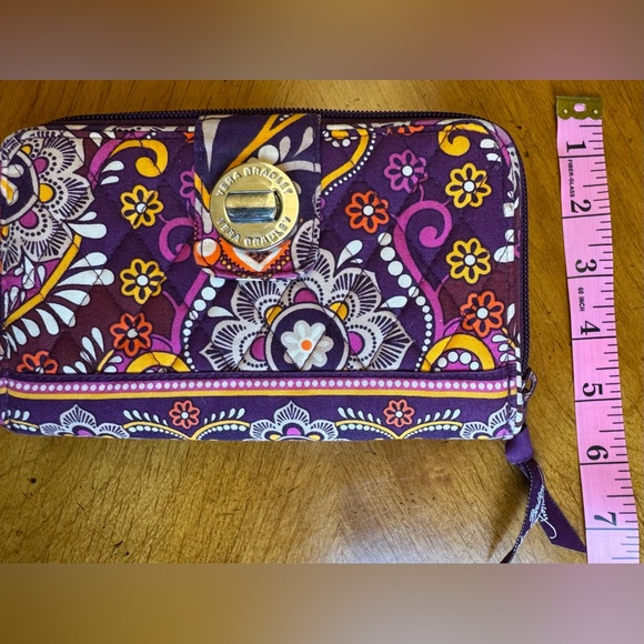 Vera Bradley Multicolor Floral Wallet - Picture 4 of 8